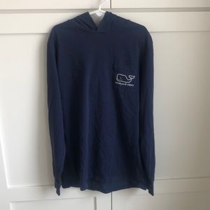 Vineyard Vines Boys’ size M hooded long sleeve shirt